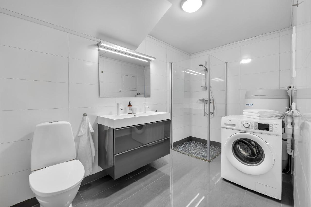 Arctic Homes - The Aurora Retreat ทรอมโซ ภายนอก รูปภาพ
